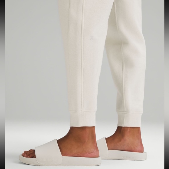 Lululemon Scuba Joggers White Opal - Picture 6 of 8